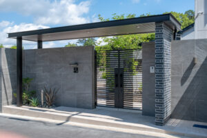 玄関から室内が見えない安心・おしゃれな外構アイデア集